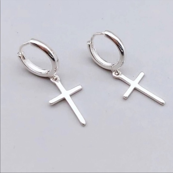 925 STERLING SILVER CROSS HOOP EARRINGS, NICE EARRINGS, CUTE EARRINGS - Picture 3 of 6